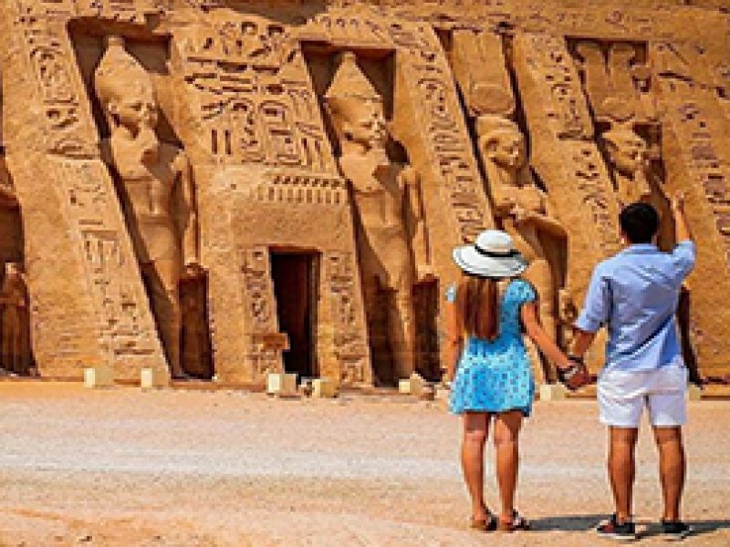 Discover Egypt: Cairo to Abu Simbel by train