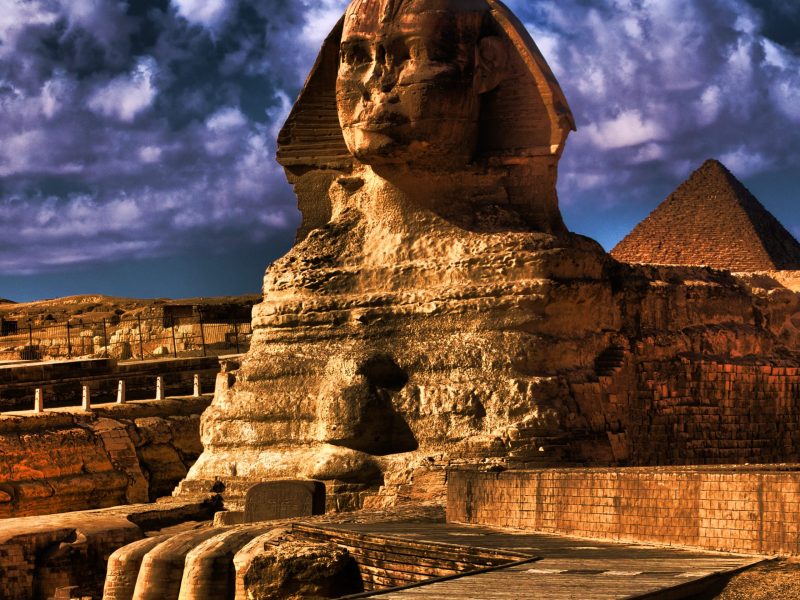 Cairo and X-mas Cruise: Pyramids, Nile & Abu Simbel