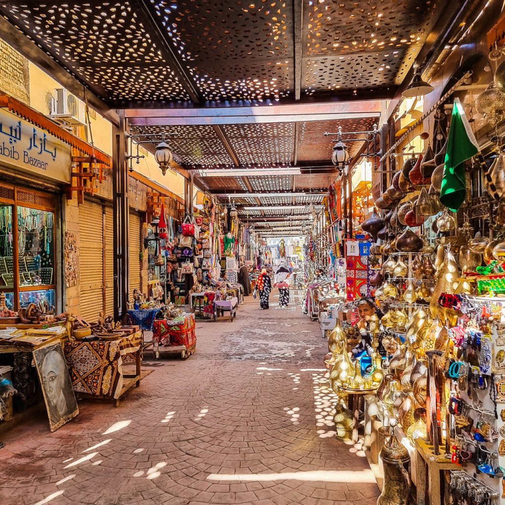 shopping in Luxor